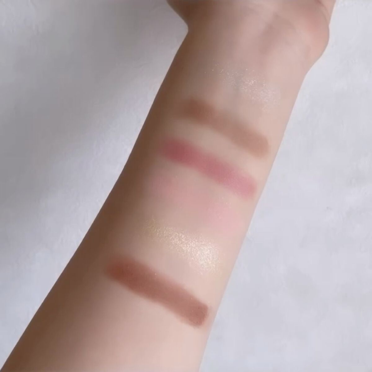 絵画アイシャドウパレット/MilleFée/アイシャドウパレットを使ったクチコミ（3枚目）