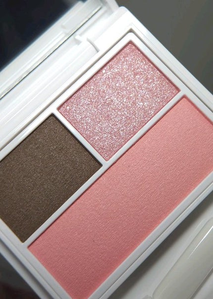 フェイスカラーパレットEX/チャコット・コスメティクス/アイシャドウパレットの人気ショート動画