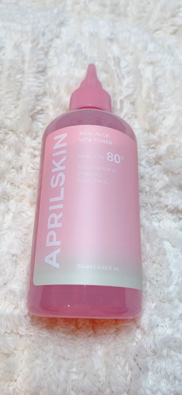 ピンクアロエビタトナー/APRILSKIN/化粧水の人気ショート動画