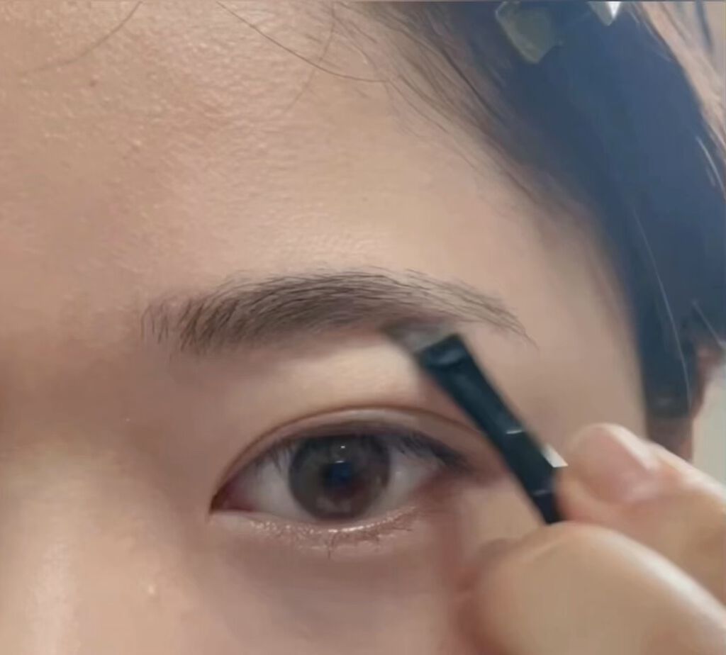  フーミー アイブロウパウダー/WHOMEE/パウダーアイブロウの人気ショート動画