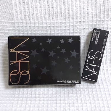 
NARS
限定カラービヘイブのチーク
コンシーラーのセット

【セット内容】
・リキッドブラッシュ BEHAVE 15mL
・ブラッシュ4081 (ミニサイズ 2.5 g)
・マルティプル BEHAV