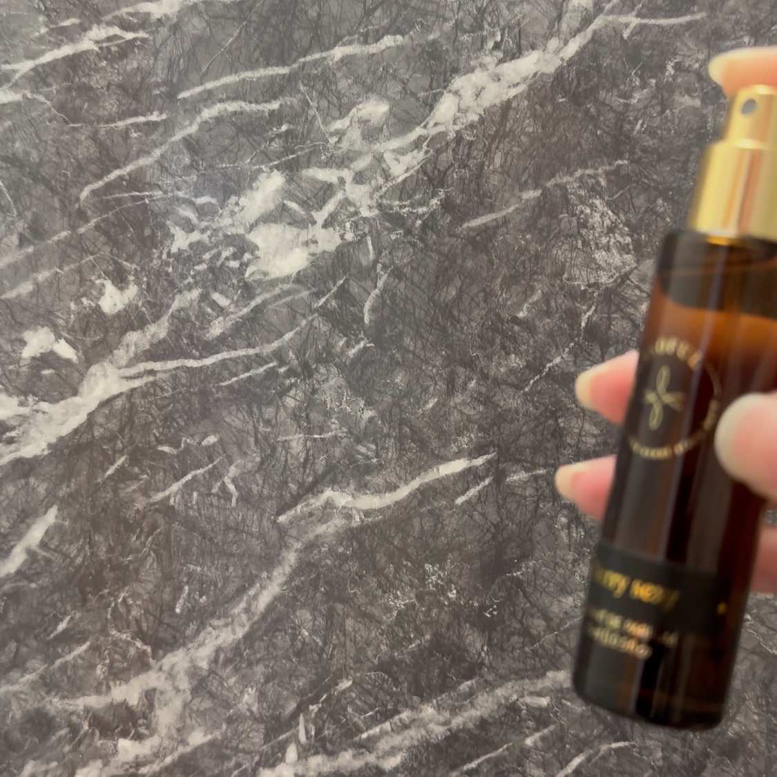 EXTRAIT DE PARFUM BERRY SEXY/Youssoful/香水(レディース)の動画クチコミ1つ目