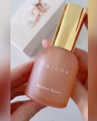 to/one  ブースター セラム (M)のクチコミ「コロンとした可愛いボトルが印象的
to/one Booster Serum（M）
✨トーン ブ.....」（2枚目）