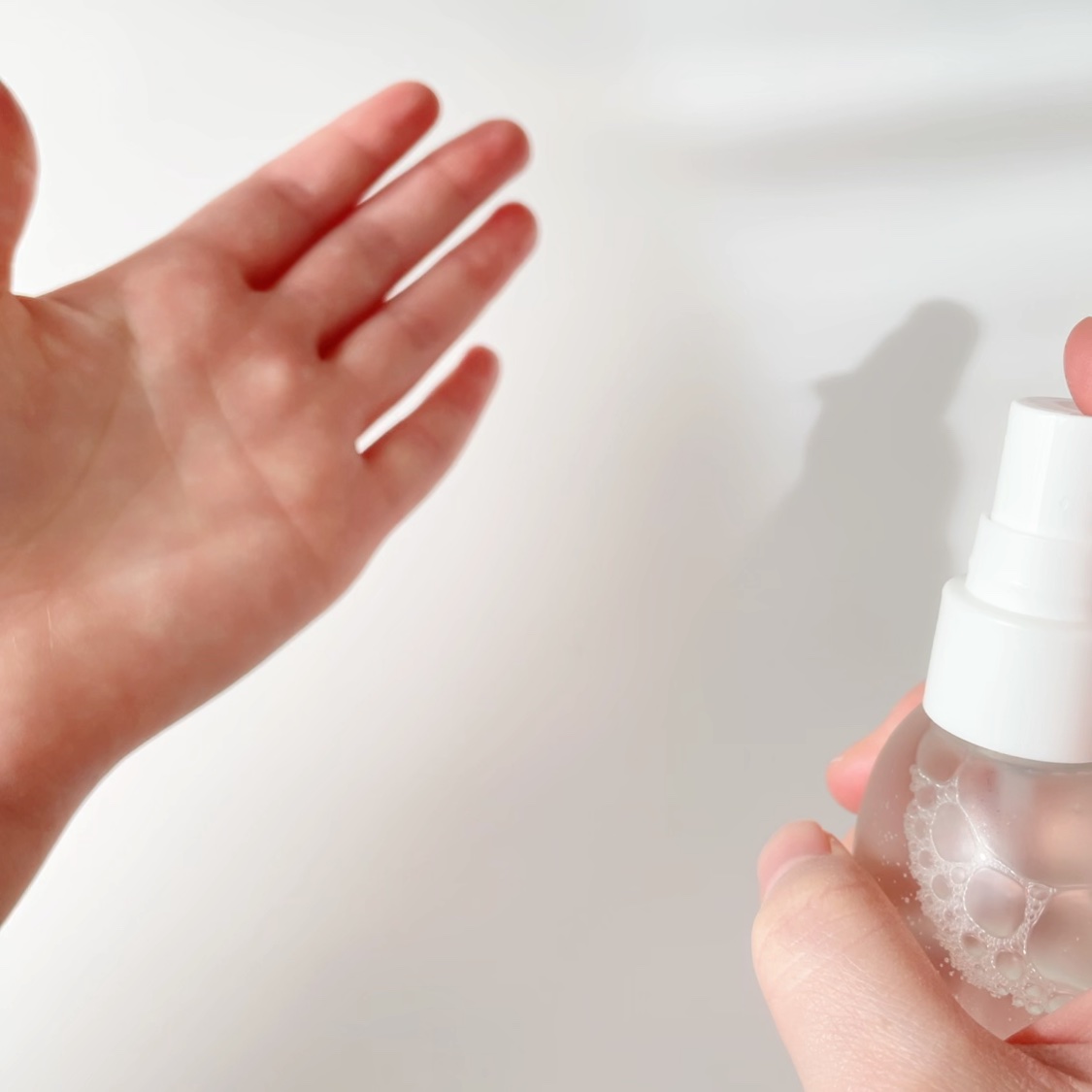 vim BEAUTY キープ コンフィデンス ミストのクチコミ「乾燥崩れにおすすめキープミスト𓂃🫧‪
────────────

✔︎︎︎︎vim BEAUT.....」（2枚目）