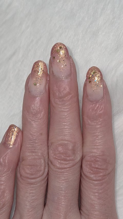 カラフルネイルズ/キャンメイク/マニキュアを使ったクチコミ（1枚目）