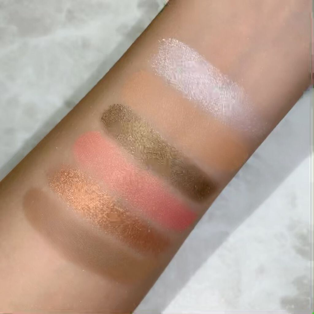 アイシャドウパレット フローラ カラハリ/BYREDO/アイシャドウパレットの動画クチコミ3つ目