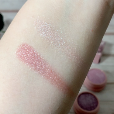 Super Shock Shadow/ColourPop/パウダーアイシャドウを使ったクチコミ（4枚目）