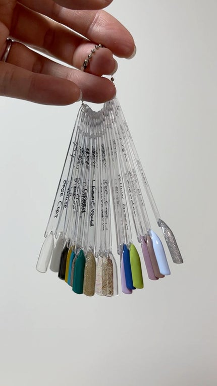 BRG ジェルネイル/DAISO/ジェルネイルの人気ショート動画