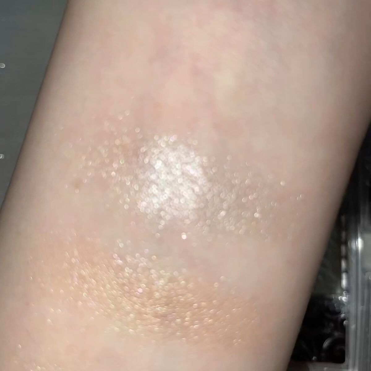 パールグロウハイライト/CEZANNE/パウダーハイライトを使ったクチコミ（3枚目）