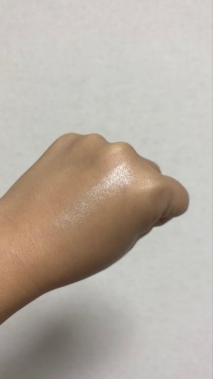 NARS ライトリフレクティング ルミナイジングパウダー/NARS/パウダーハイライトを使ったクチコミ(2枚目)