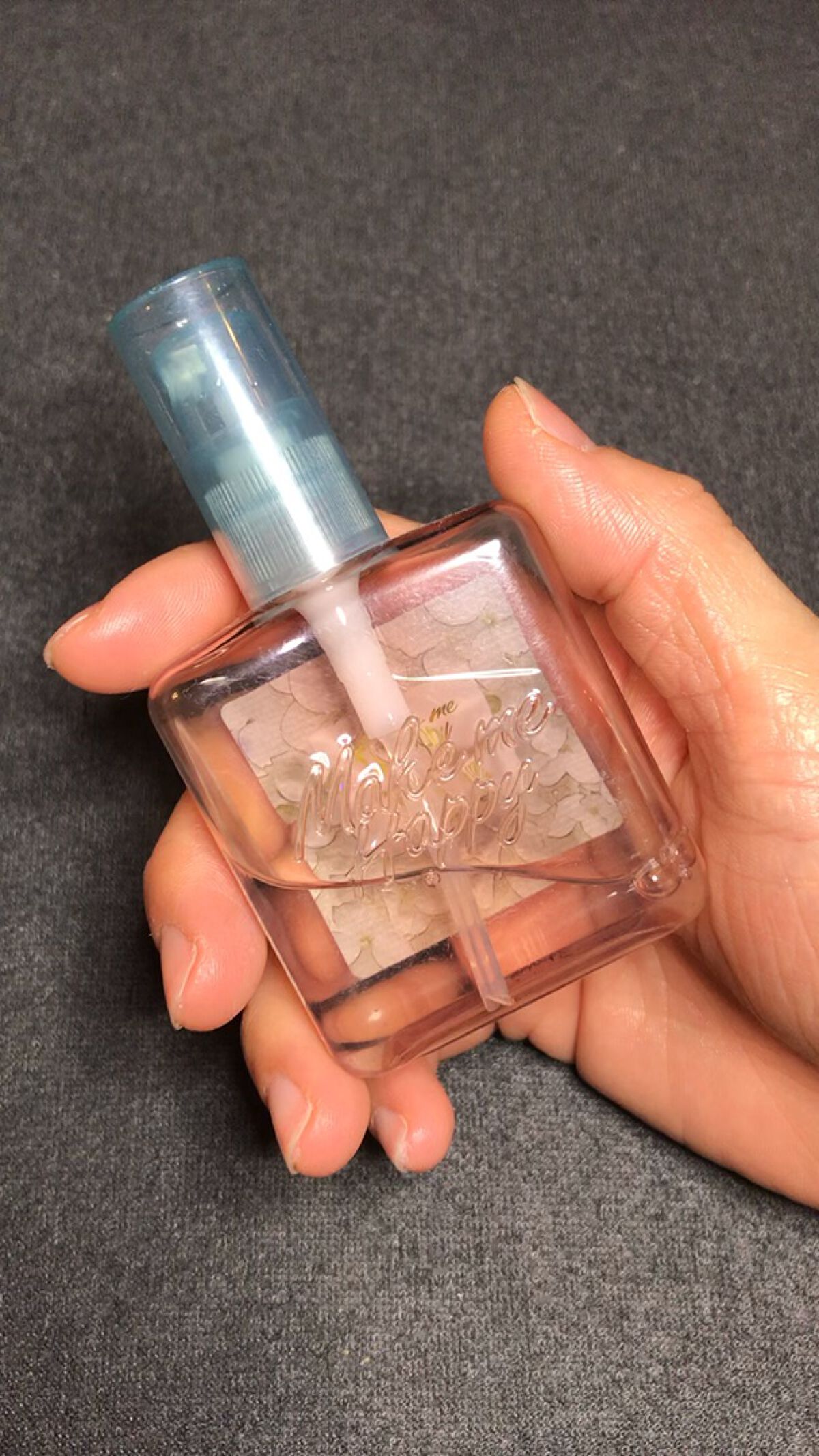 メイクミーハッピー フレグランスミスト ホワイトブーケ/キャンメイク/香水(レディース)の動画クチコミ1つ目