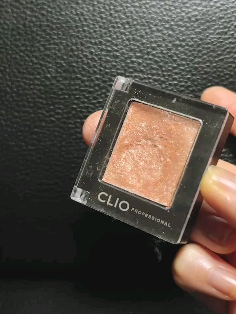 プロ シングル シャドウ/CLIO/単色アイシャドウを使ったクチコミ（1枚目）