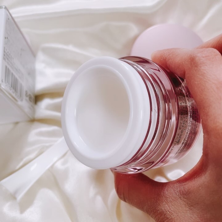 ナインセンス オールインワンジェル/NINE SENSE PHYTOLIFT/オールインワン化粧品の動画クチコミ1つ目