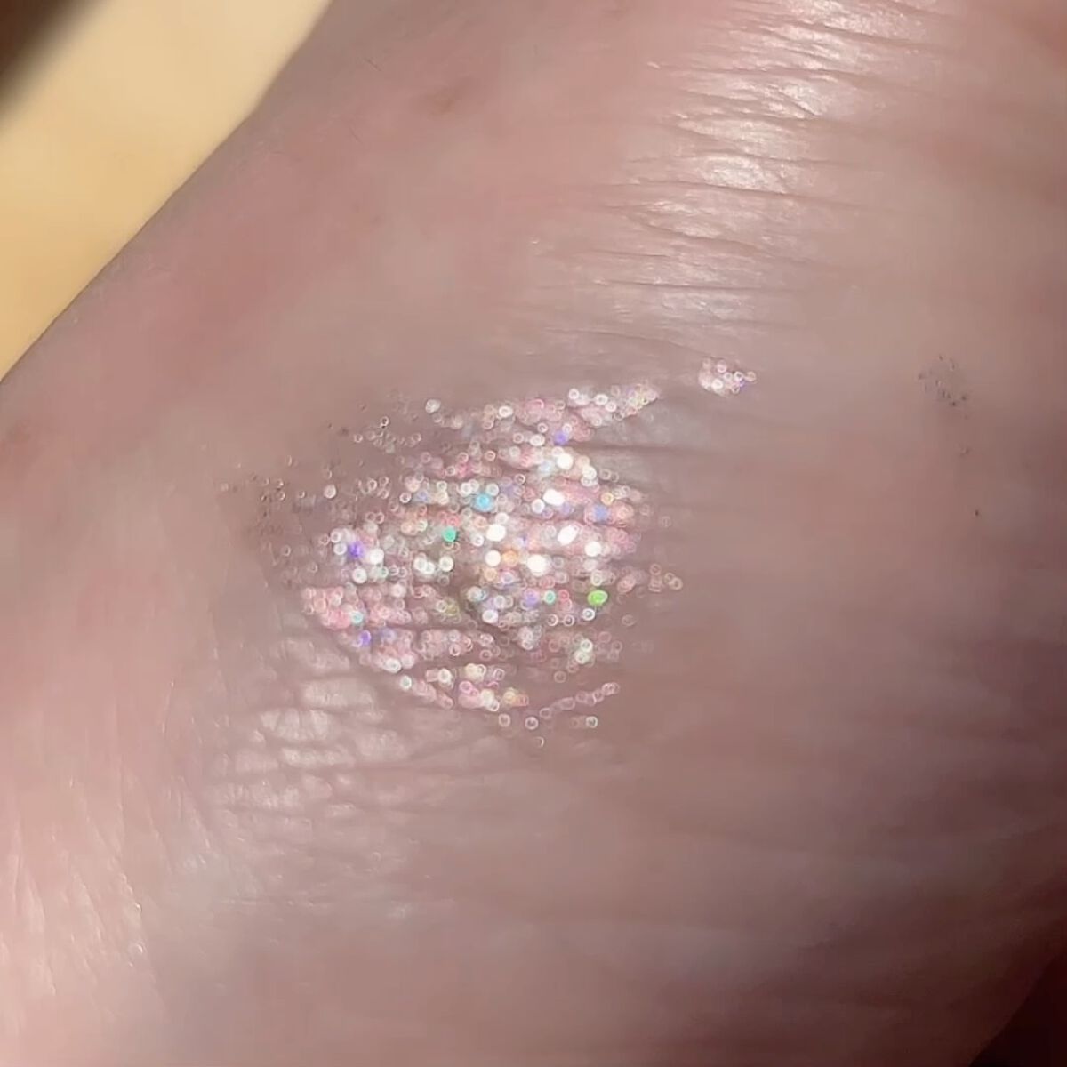 グリッター イルミネーションライナー R 06 デイリーベージュ/CipiCipi/リキッドアイライナーを使ったクチコミ（3枚目）