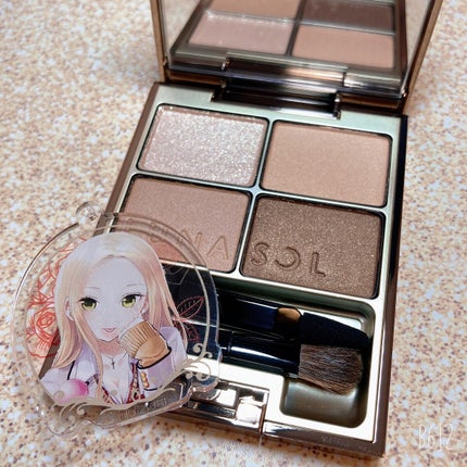 スキンモデリングアイズ/LUNASOL/アイシャドウパレットの人気ショート動画