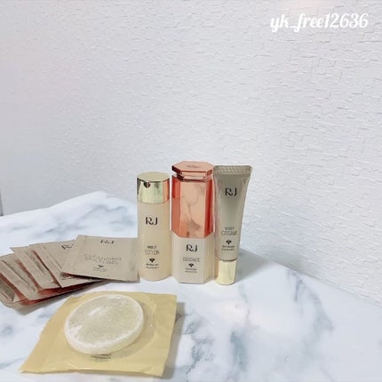 RJ トライアルセット/アピセラピーコスメティクス/スキンケアキットを使ったクチコミ(3枚目)