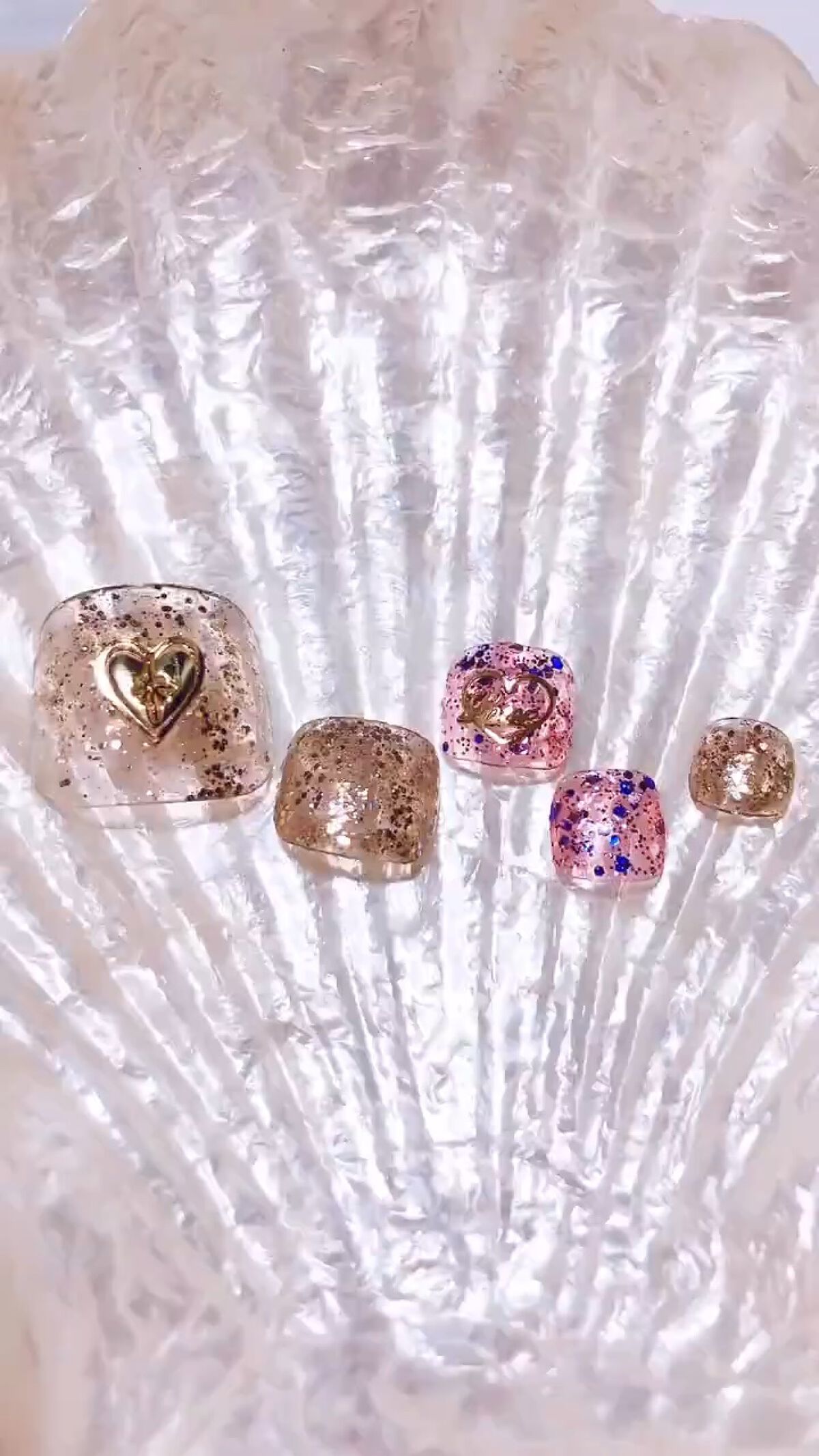 サンリオネイル/DAISO/マニキュアを使ったクチコミ（1枚目）