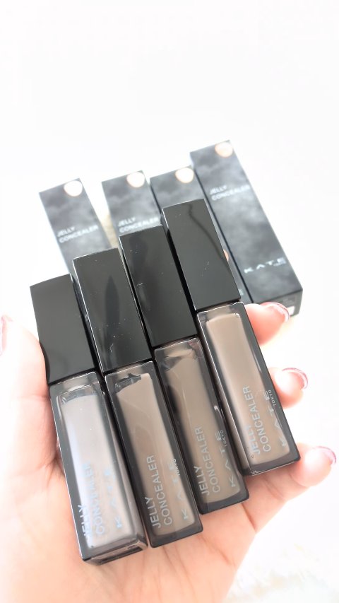 KATE様のプロモーションに参加しています


ジュレリープ　コンシーラー　00/01/02/04/OR/GN/LV/BU/PK　全9色
ジュレリープ　コンシーラー　クリア　全1色

KATEから新ベースメイクシリーズ
『月夜の海月』が新登