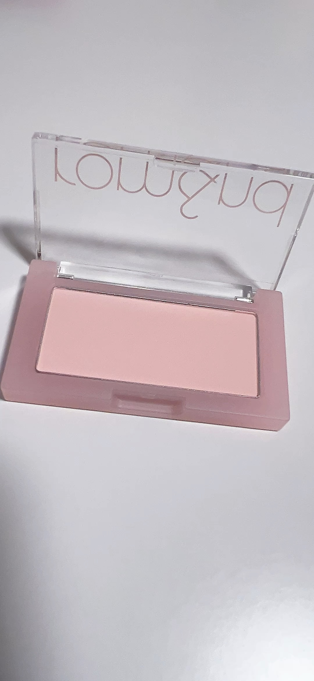 ベターザンチーク/rom&nd/パウダーチークの動画クチコミ5つ目