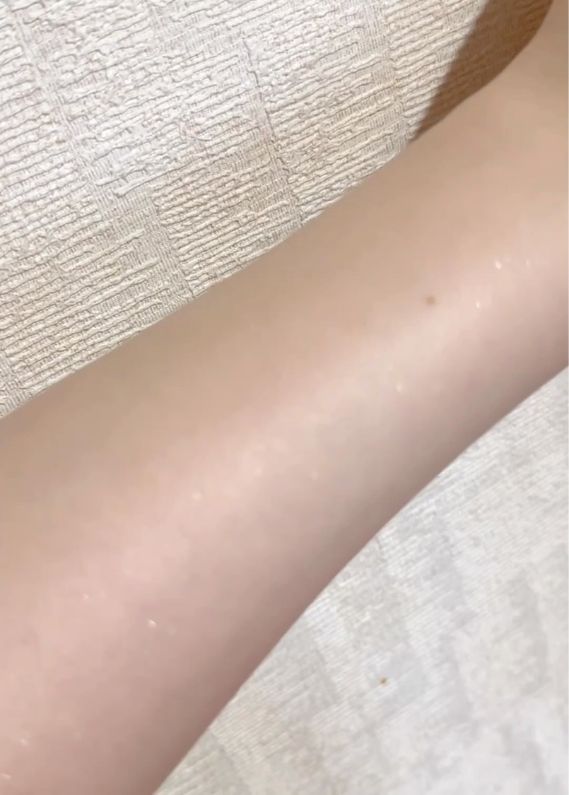 ソレイユ ネージュ シマリング ボディ オイル/TOM FORD BEAUTY/ボディオイルの動画クチコミ5つ目