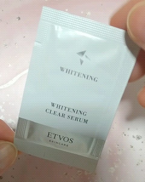 前回はETVOS薬用 ホワイトニング
クリアセラムWを紹介させていただ
きました✨

動画ではテクスチャーや使用感を
お伝えします。

サンプルなので、十分にはお試し
出来ませんが、なめらからでみず
みずしいテクスチャーなのは、サン
プルで