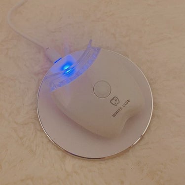 WHITE CLUB Dr.USB ホワイトニング専用LEDライトのクチコミ「LEDホームホワイトニング🦷
家で手軽にホームホワイトニングできる時代🏠✨

ホワイトクラブの.....」（3枚目）