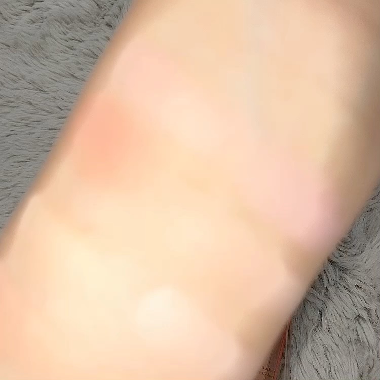 ブレンディングムードチーク/dasique/パウダーチークの動画クチコミ4つ目