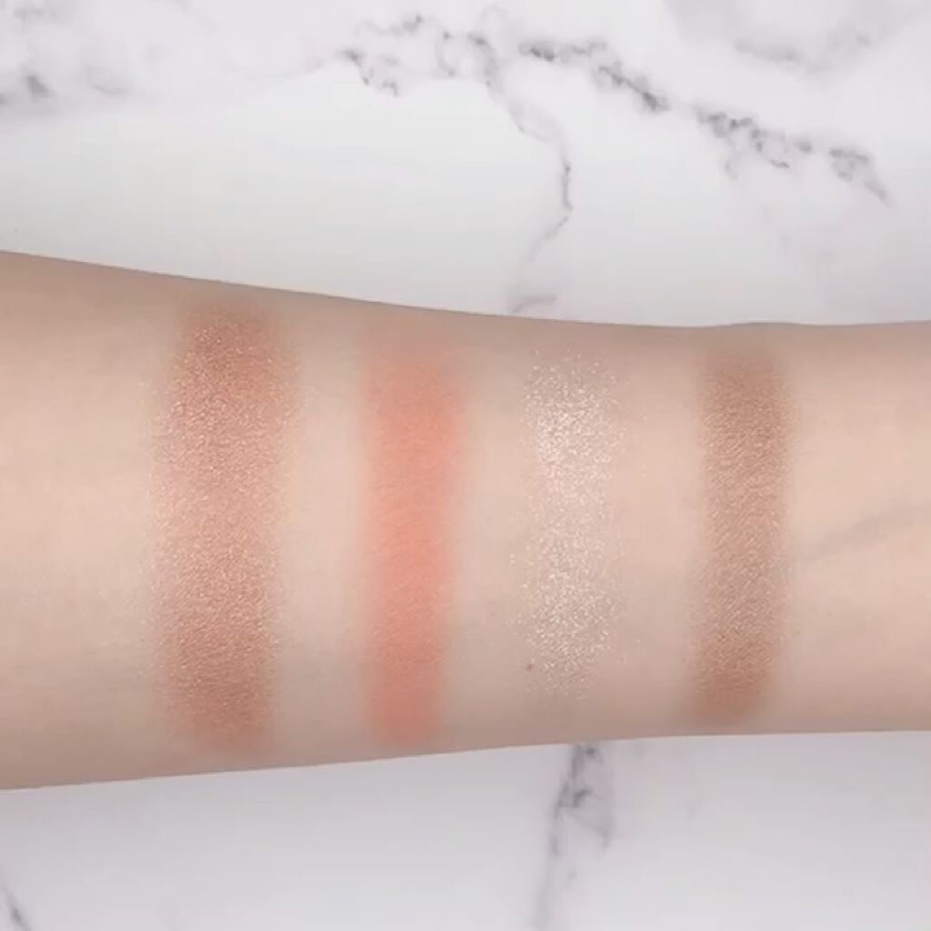 デザイニングポイントシャドウ/Linoue/アイシャドウパレットの動画クチコミ1つ目