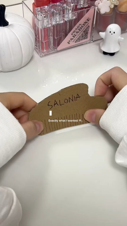 サロニア グロッシーケア メタルカッサコーム/SALONIA/ヘアコームの人気ショート動画