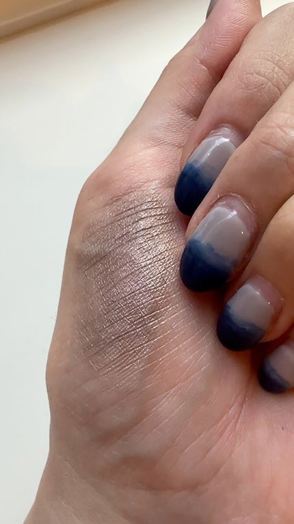 ロングウェア クリーム シャドウ スティック/BOBBI BROWN/スティックアイシャドウの人気ショート動画