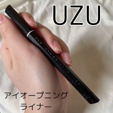 7 SHADES OF BLACK/UZU BY FLOWFUSHI/リキッドアイライナーの動画クチコミ1つ目