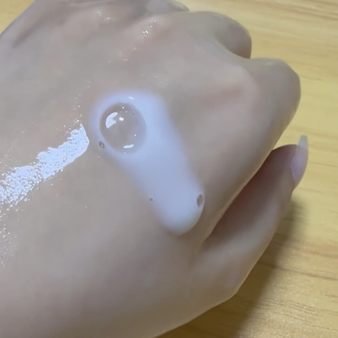 復活草クリーム ニュートリションチューブ/Abib /フェイスクリームを使ったクチコミ（3枚目）