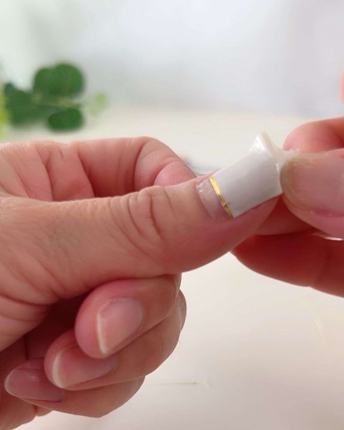 ジェルネイルシール/Ms.GELLY/ネイルシールの動画クチコミ4つ目