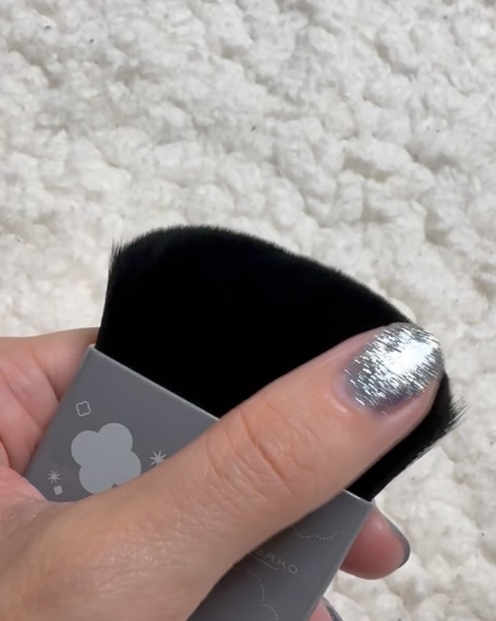 KOBAKO  セレスチャルメイクアップブラシセットD/O/KOBAKO/その他キットセットの動画クチコミ3つ目