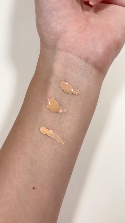 RMK リクイドファンデーション フローレスカバレッジ/RMK/リキッドファンデーションの動画クチコミ3つ目