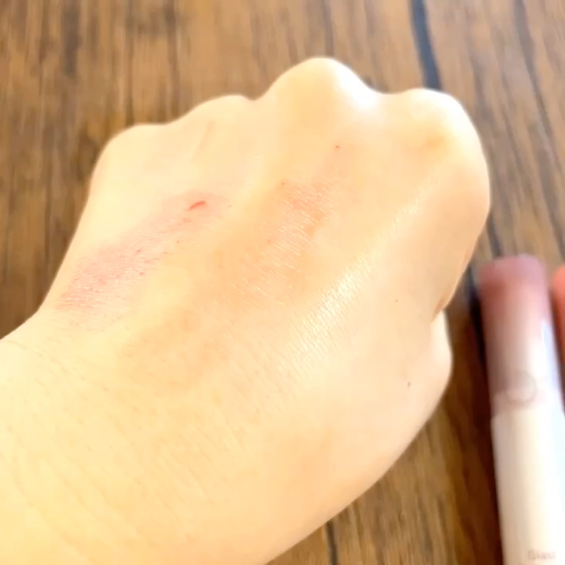 グラスティングメルティングバーム/rom&nd/リップバームを使ったクチコミ（3枚目）