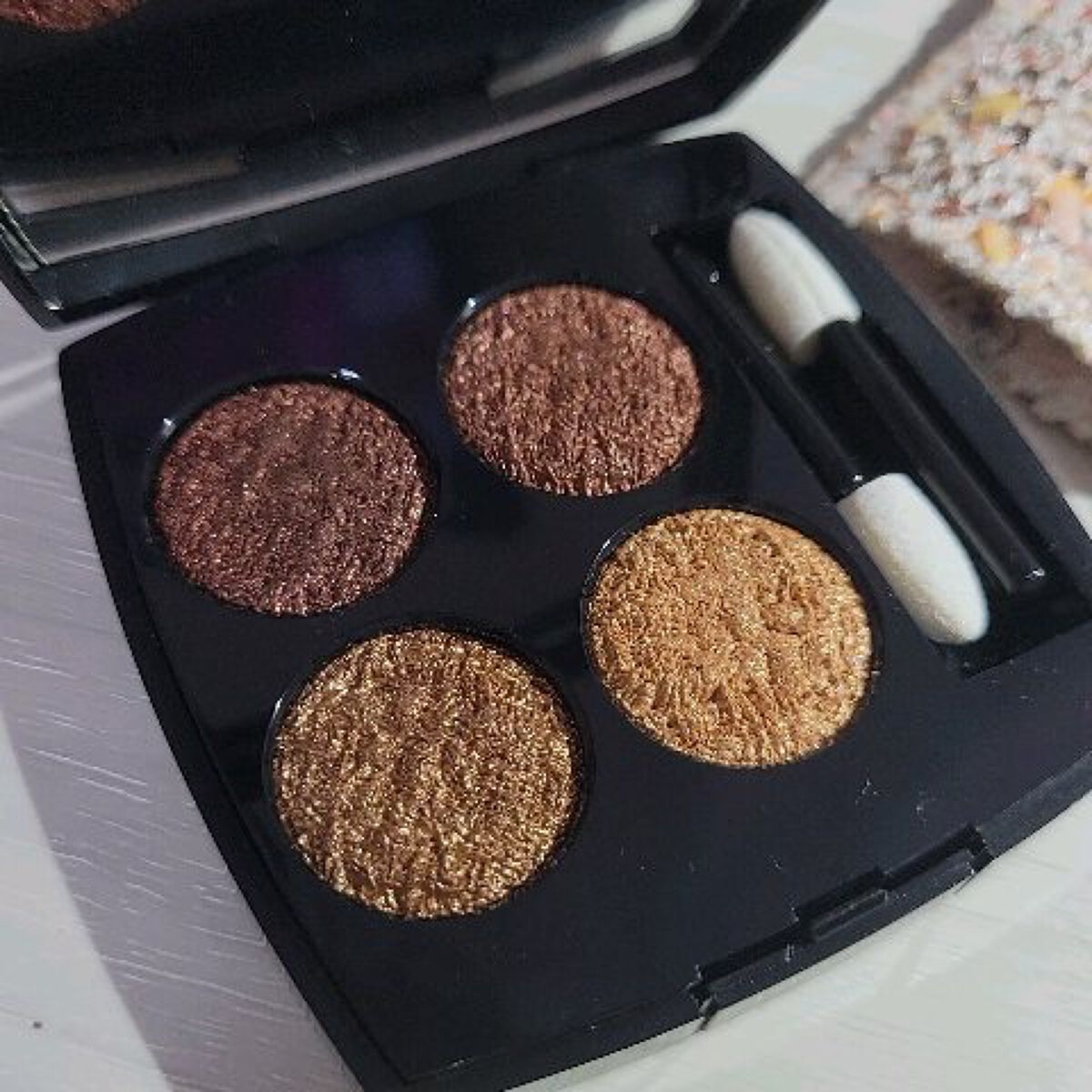 レ キャトル オンブル ツイード/CHANEL/アイシャドウパレットを使ったクチコミ（1枚目）