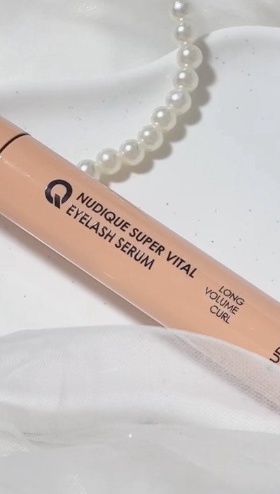 スーパーバイタルアイラッシュセラム/NUDIQUE/まつげ美容液を使ったクチコミ（1枚目）