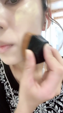 タンミラク リキッド/LANCOME/リキッドファンデーションの動画クチコミ1つ目