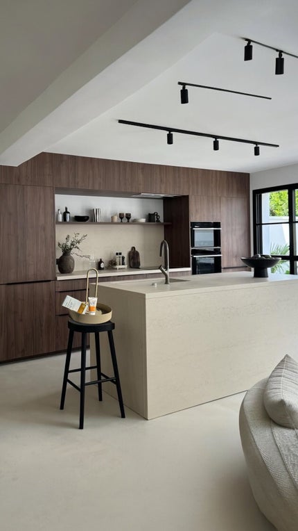 サンスクリーン+モイスト(色付き)<日焼け止め>/DR.WU/日焼け止めローションの動画クチコミ4つ目