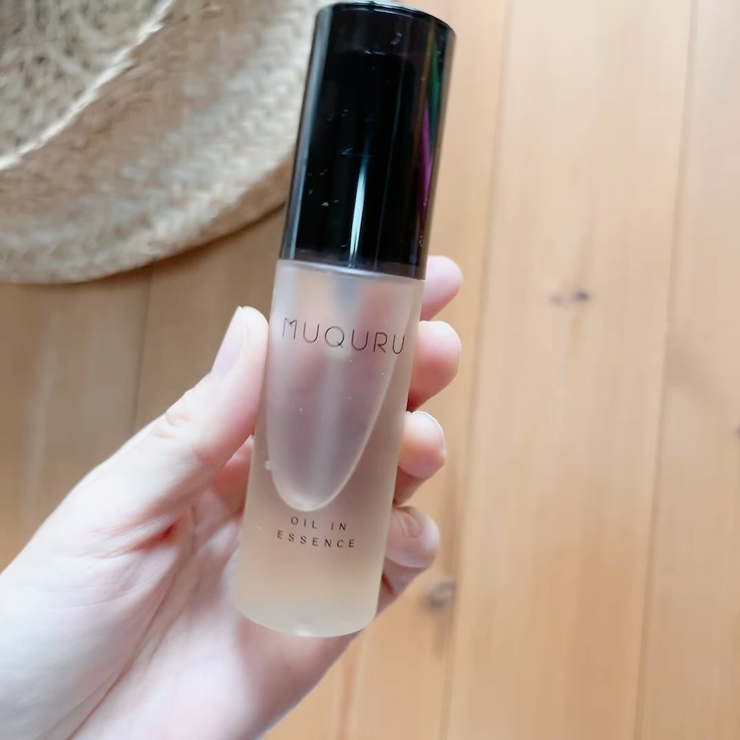 オイルインエッセンス/MUQURU/ブースター・導入液を使ったクチコミ（2枚目）