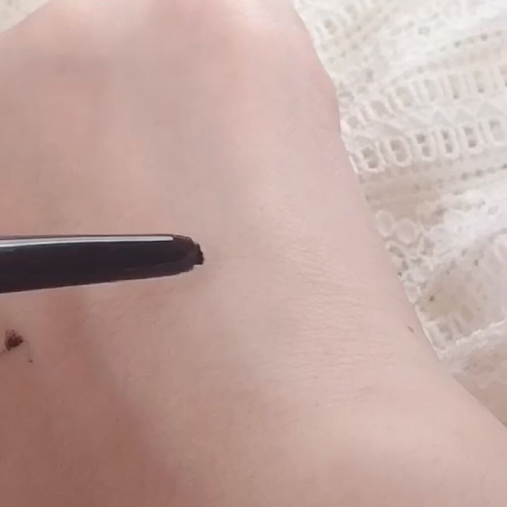 ドーリーフィール ジェルライナー/フォーチュン/ジェルアイライナーの動画クチコミ1つ目