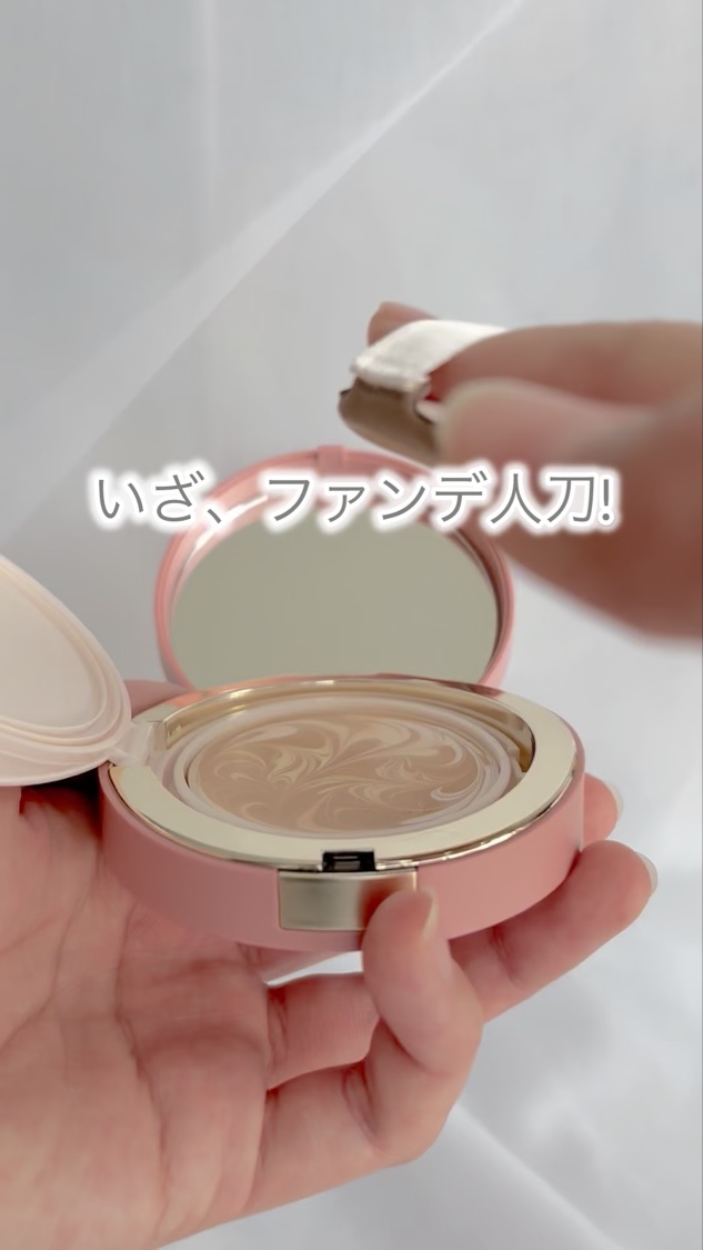 ヴェールヌーディ エッセンスパクトグロウ/AGE20’s/クリーム・エマルジョンファンデーションを使ったクチコミ（3枚目）