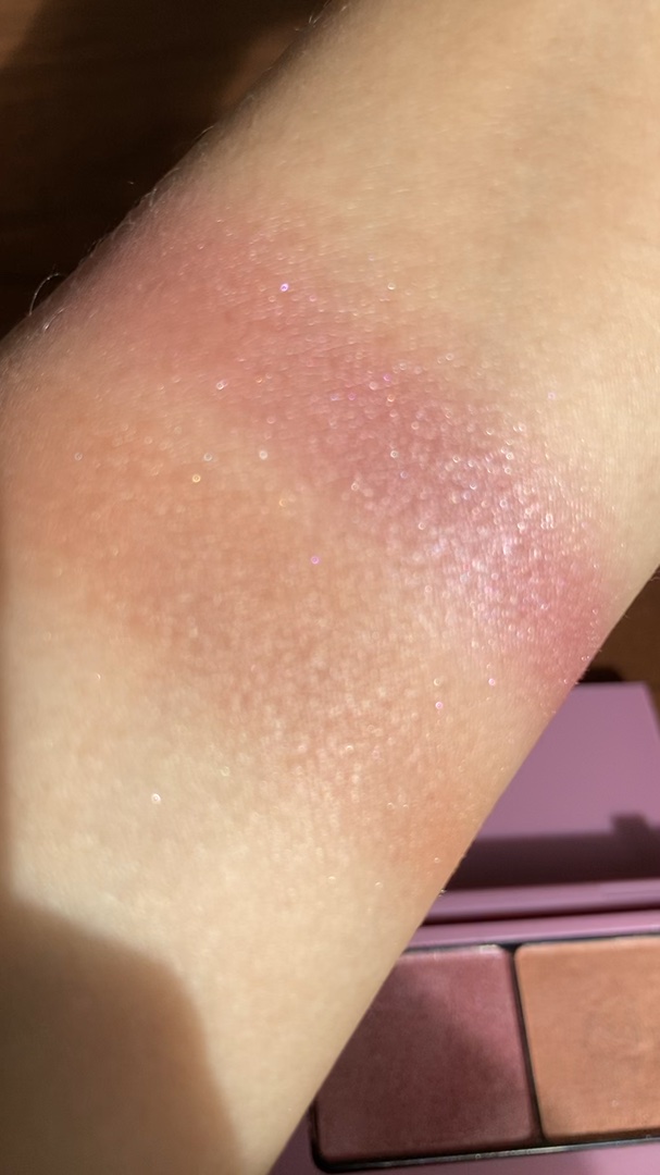 ettusais❤️エテュセ 
アイエディション
カラーパレット

08　カシスシナモン

秋っぽカラー。

#こっくりカラーコスメ 