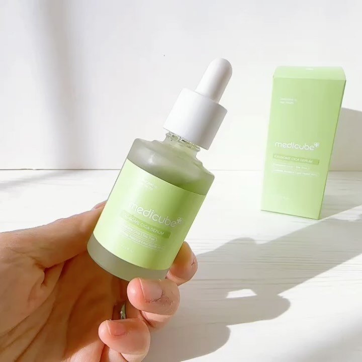 エクソソームシカセラム/MEDICUBE/美容液を使ったクチコミ（2枚目）