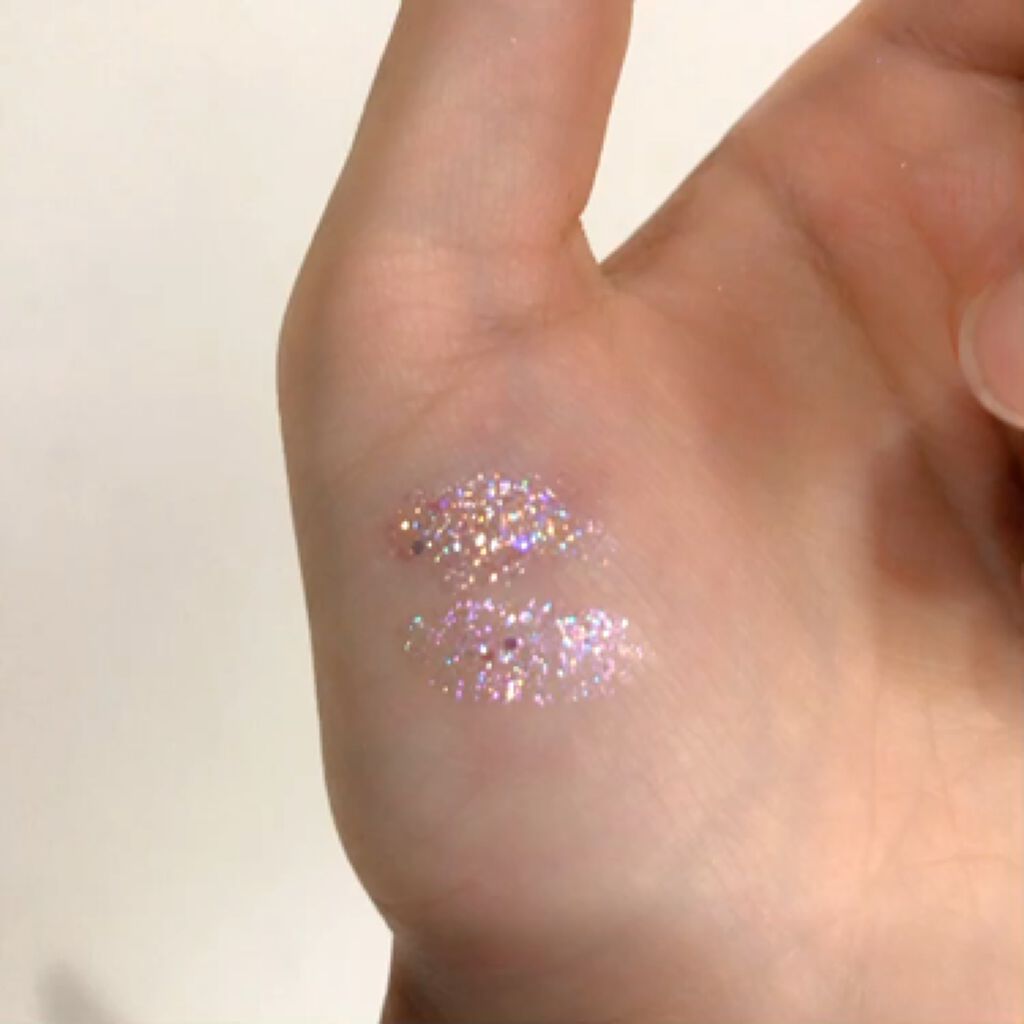 パールブリーアイグリッター/BLACK ROUGE/グリッターを使ったクチコミ（3枚目）