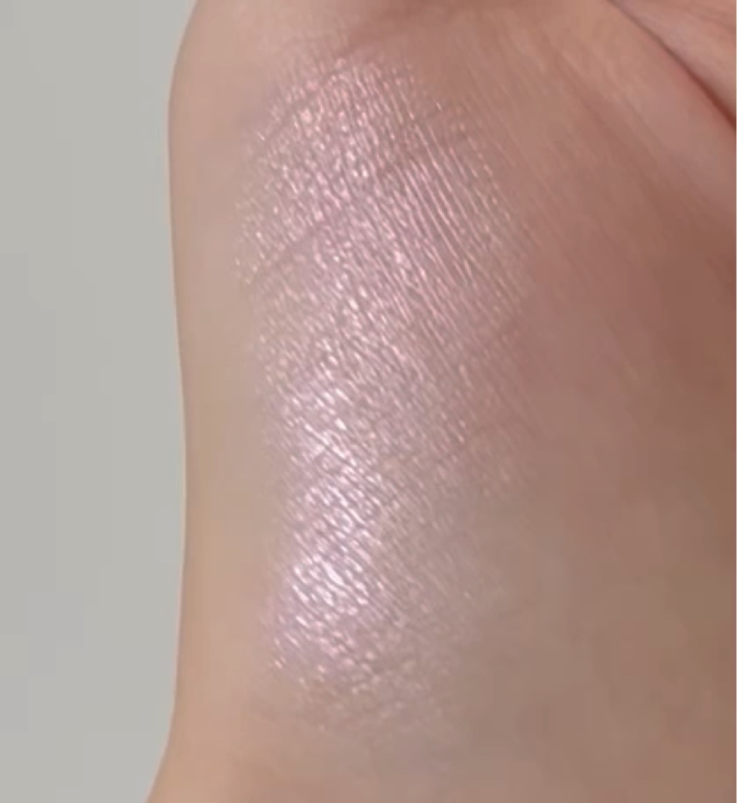 ドリームビームハイライター/Laka/パウダーハイライトを使ったクチコミ（2枚目）