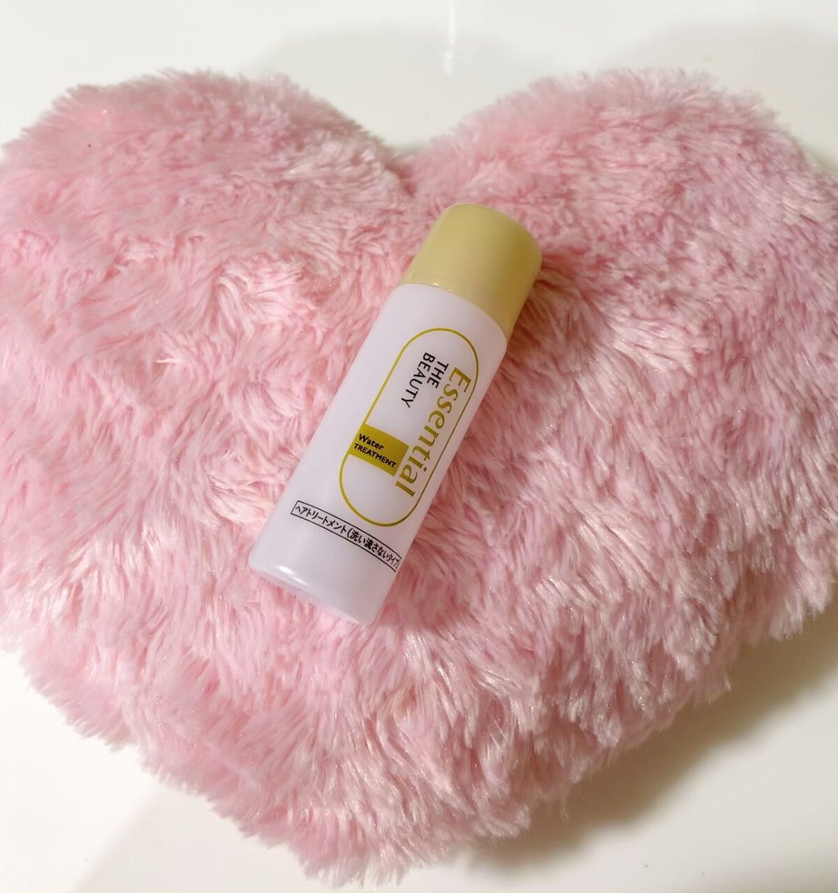 エッセンシャル プレミアム ウォータートリートメント EXスムース/エッセンシャル/アウトバストリートメントを使ったクチコミ（1枚目）