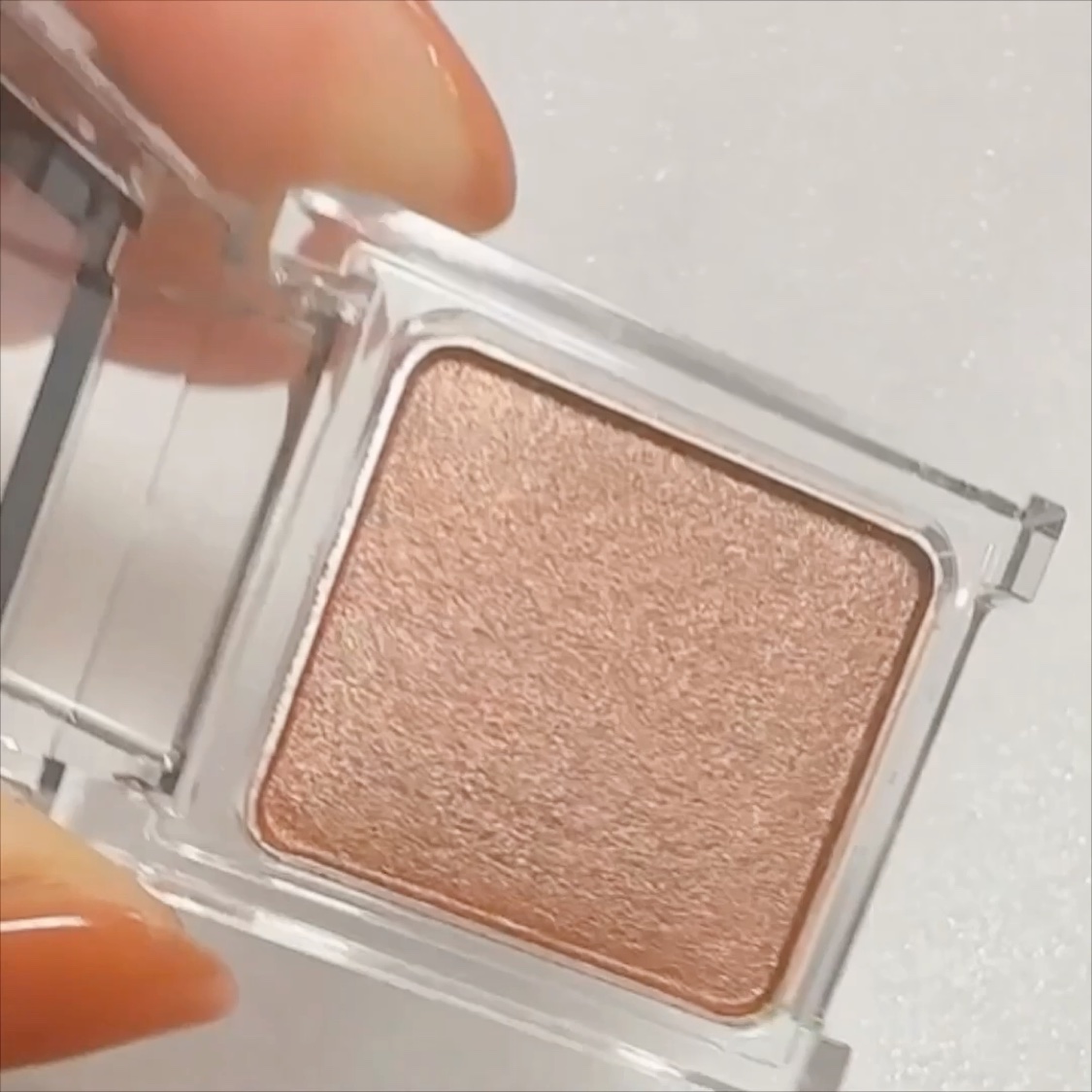 ケイト ザ アイカラー/KATE/単色アイシャドウを使ったクチコミ（3枚目）