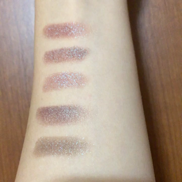 スモール アイシャドウ/M・A・C/単色アイシャドウの動画クチコミ4つ目